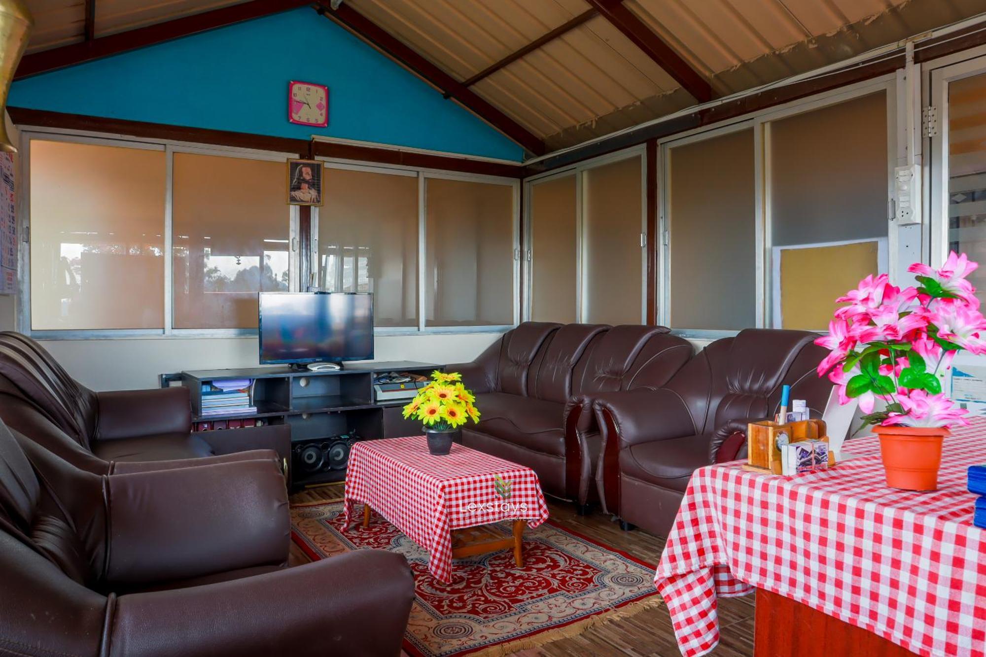 Vijaya Deepa Guest House By Lexstays Coonoor Extérieur photo