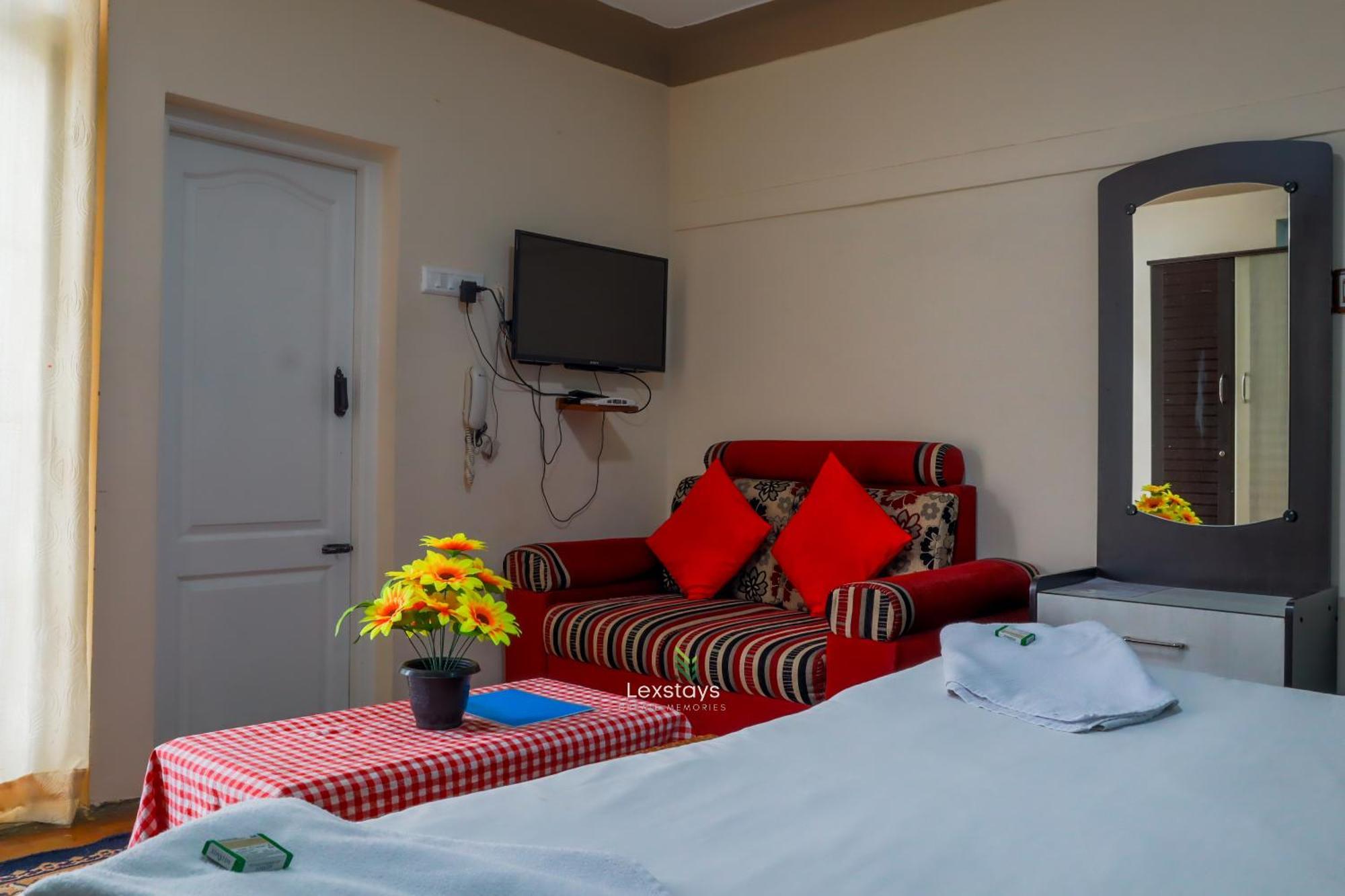 Vijaya Deepa Guest House By Lexstays Coonoor Extérieur photo